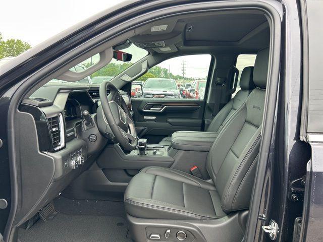 new 2025 GMC Sierra 1500 car, priced at $65,910