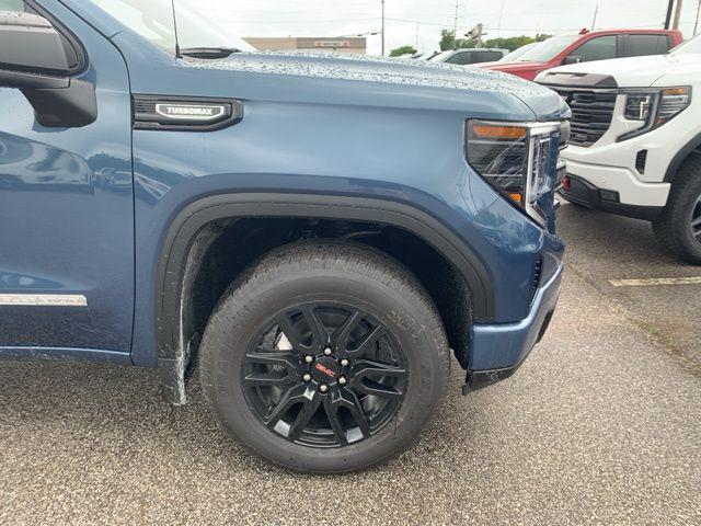 new 2025 GMC Sierra 1500 car, priced at $51,035