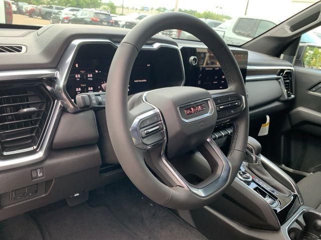 new 2025 GMC Canyon car, priced at $44,870