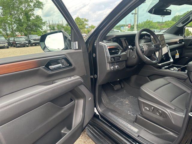 new 2025 GMC Yukon car, priced at $78,810