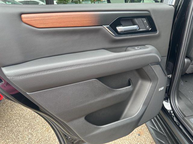 new 2025 GMC Yukon car, priced at $78,810