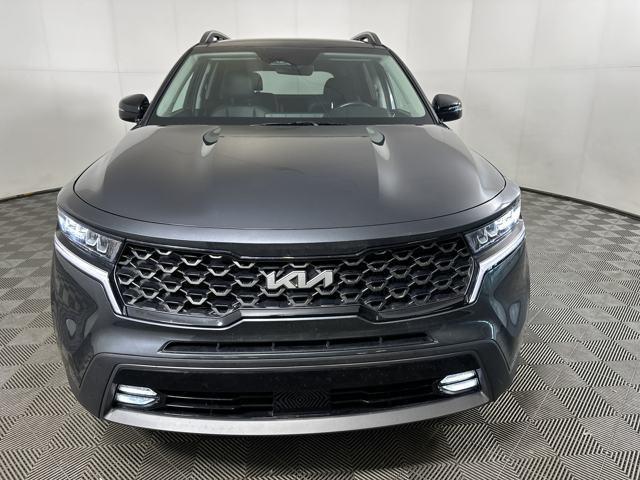 used 2023 Kia Sorento car, priced at $31,500