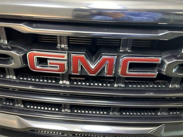 used 2022 GMC Canyon car, priced at $33,990