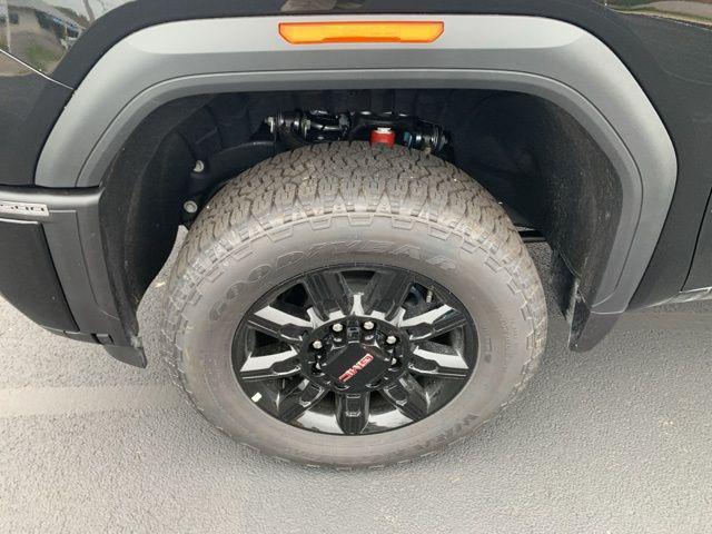 new 2025 GMC Sierra 2500 car, priced at $85,755