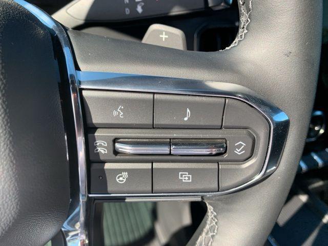 new 2025 GMC Acadia car, priced at $45,824