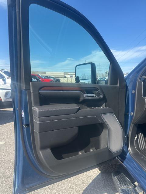 new 2025 GMC Sierra 2500 car, priced at $85,585