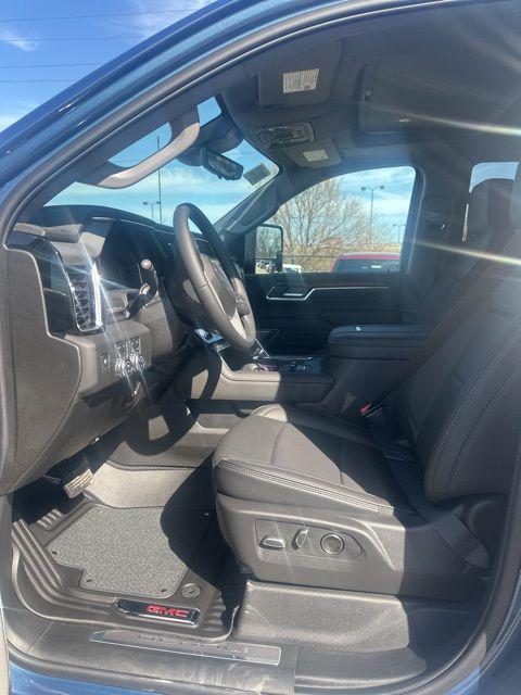 new 2025 GMC Sierra 2500 car, priced at $82,585