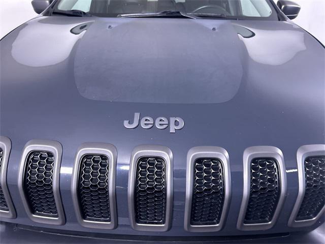 used 2017 Jeep Cherokee car, priced at $9,440