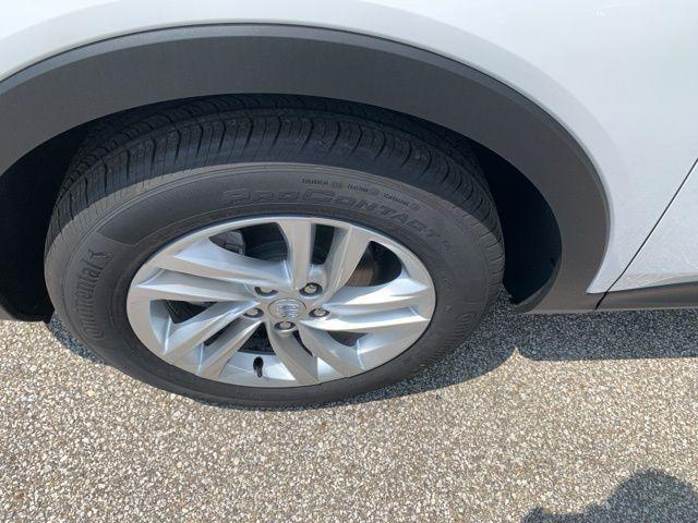 new 2025 Buick Envista car, priced at $26,980