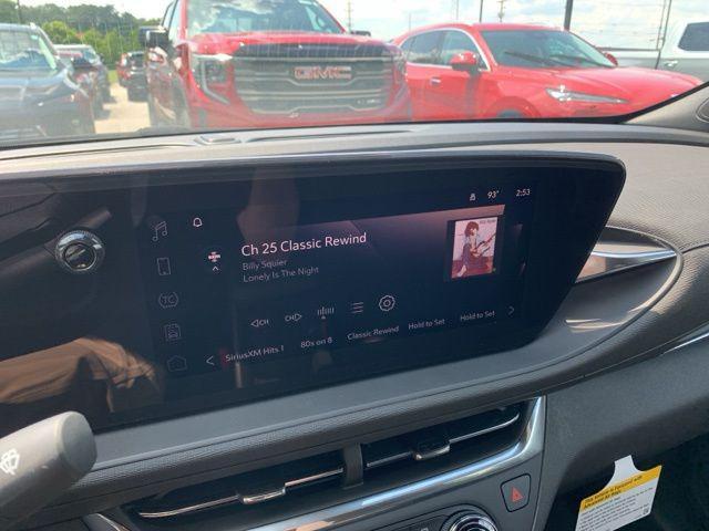 new 2025 Buick Envista car, priced at $26,980