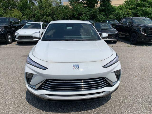 new 2025 Buick Envista car, priced at $26,980