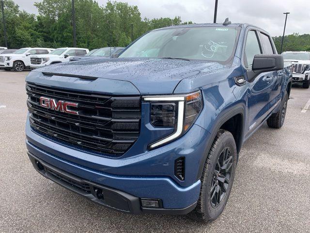 new 2025 GMC Sierra 1500 car, priced at $51,035