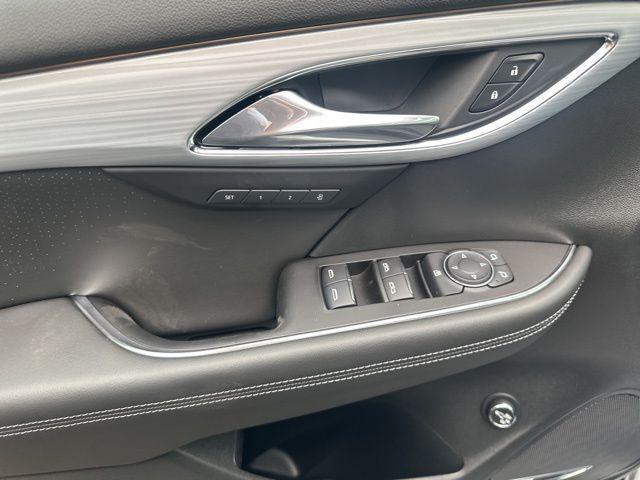 new 2025 Buick Envision car, priced at $48,195