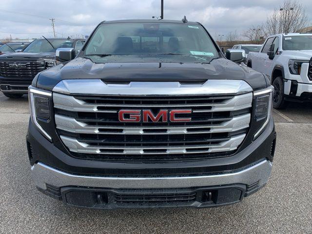 new 2025 GMC Sierra 1500 car, priced at $45,390