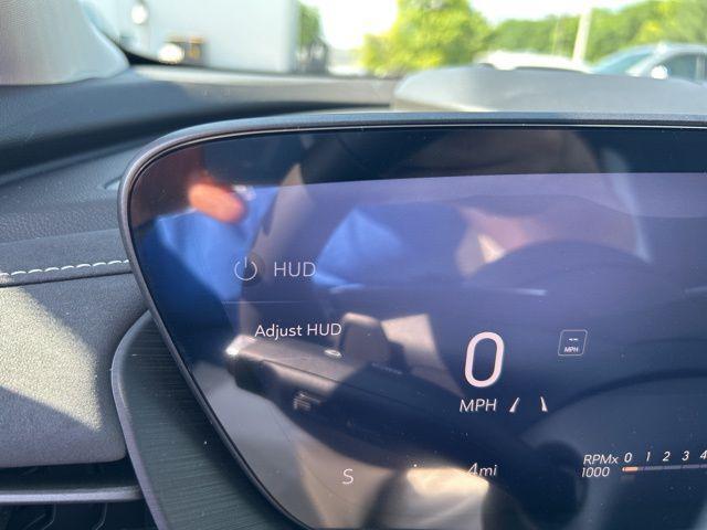 new 2025 Buick Envision car, priced at $43,735