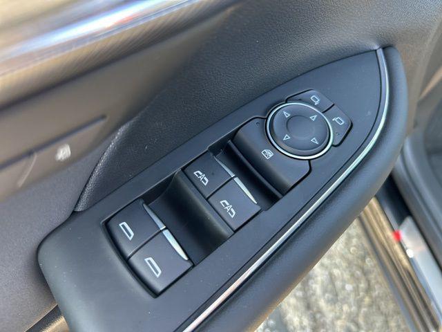 new 2025 Buick Envision car, priced at $43,735