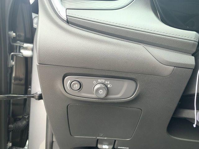 new 2025 Buick Encore GX car, priced at $27,285