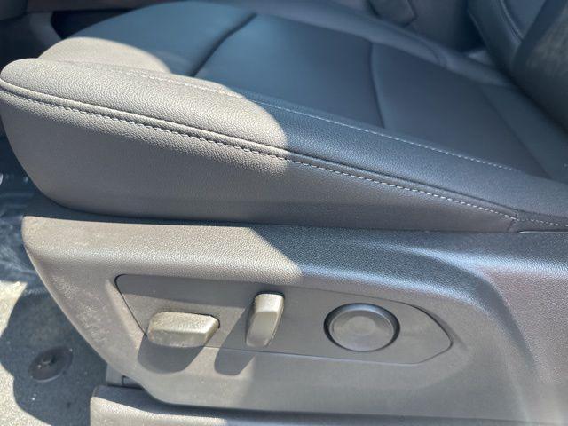 new 2025 GMC Sierra 2500 car, priced at $70,575