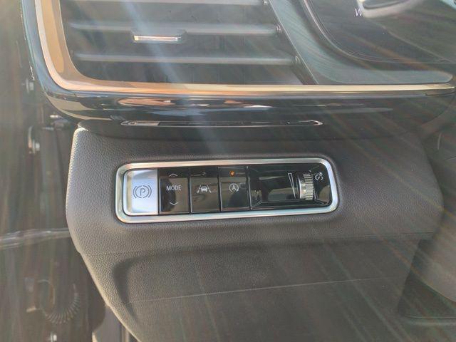 new 2025 Buick Envision car, priced at $47,595