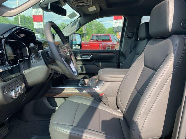 new 2025 GMC Sierra 2500 car, priced at $77,995