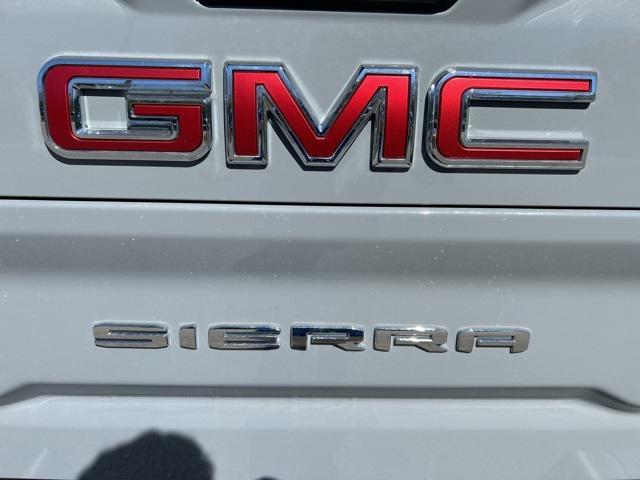 new 2025 GMC Sierra 2500 car, priced at $80,055