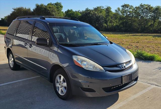 used 2006 Toyota Sienna car, priced at $7,995