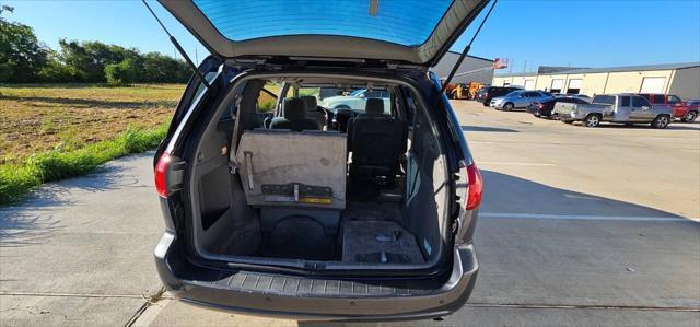 used 2006 Toyota Sienna car, priced at $7,995