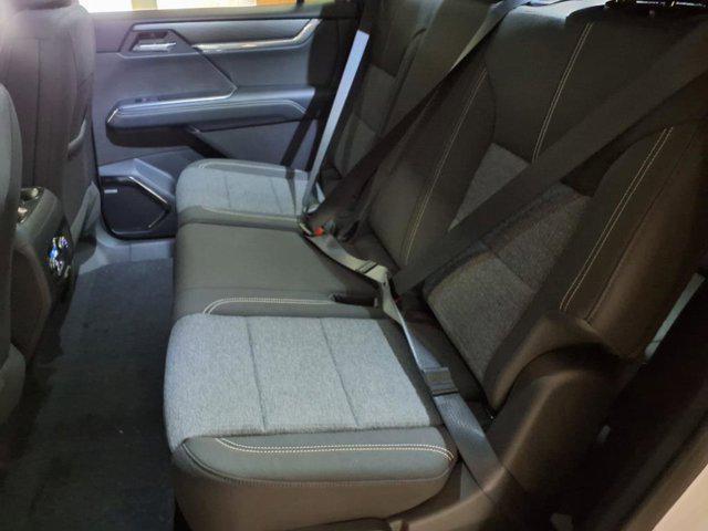 new 2025 GMC Acadia car, priced at $43,395