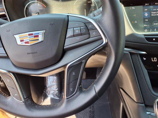 used 2023 Cadillac XT5 car, priced at $27,995