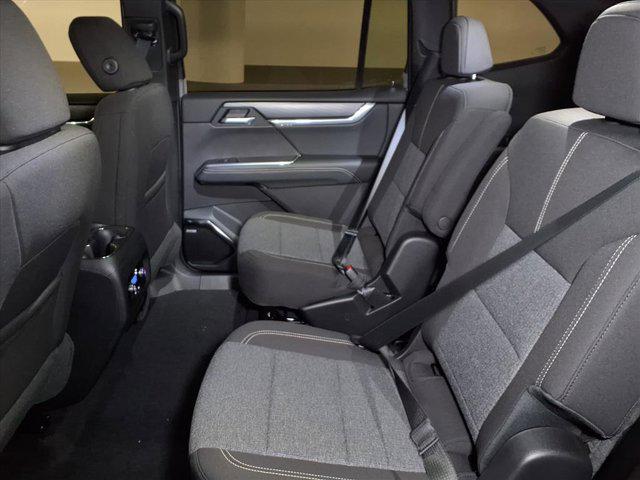 new 2026 GMC Acadia car, priced at $44,722