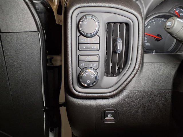 new 2025 GMC Sierra 1500 car, priced at $46,175