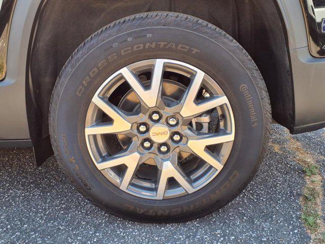 used 2023 GMC Acadia car, priced at $26,995