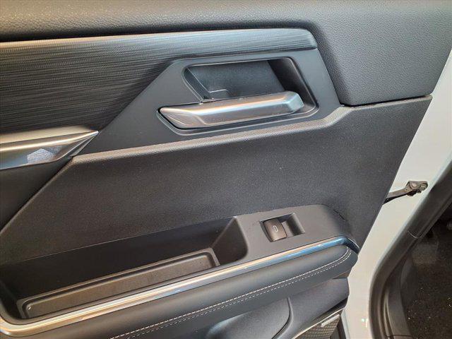 new 2026 GMC Acadia car, priced at $43,325