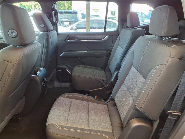 new 2026 GMC Acadia car, priced at $43,325