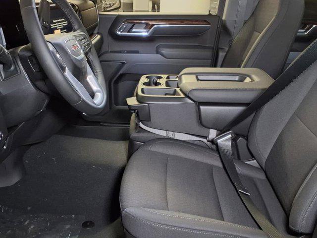 new 2025 GMC Sierra 1500 car, priced at $51,285