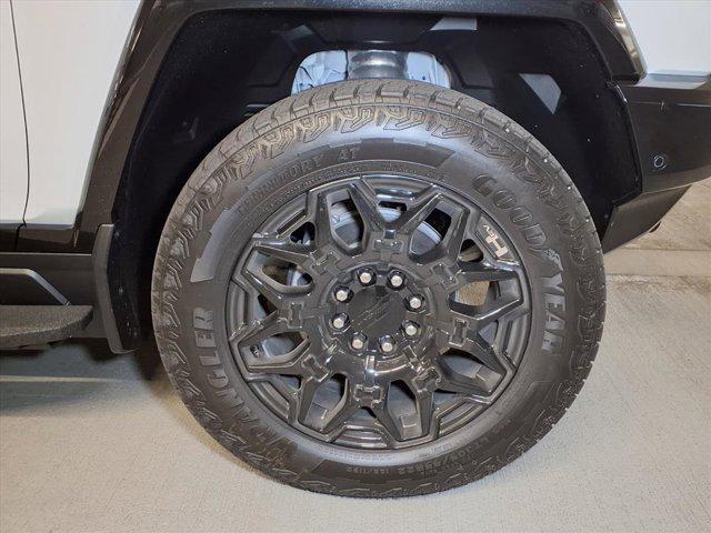 used 2026 GMC HUMMER EV SUV car