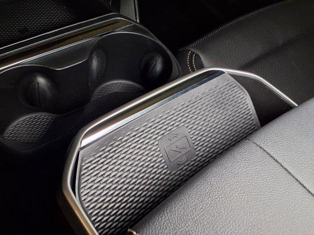 new 2025 GMC Terrain car, priced at $35,665