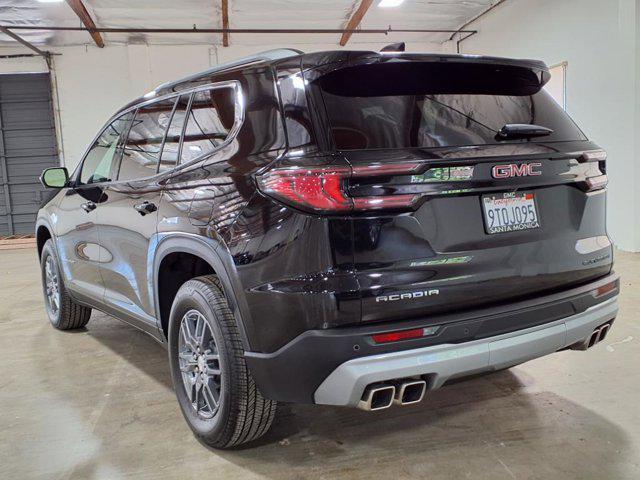 used 2025 GMC Acadia car