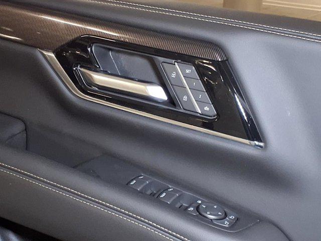 new 2025 GMC Yukon XL car, priced at $78,360