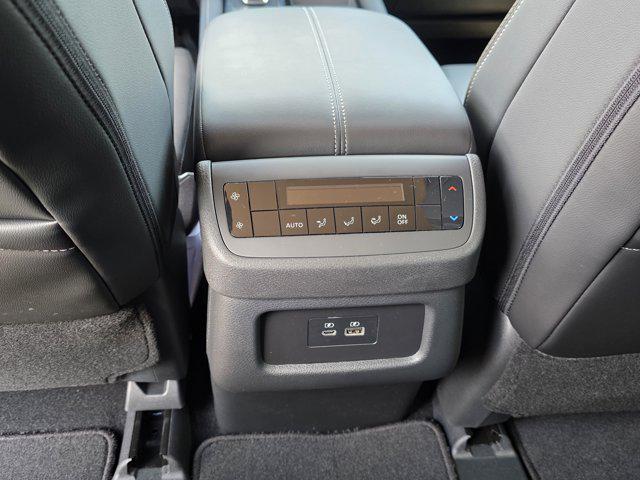 new 2025 Nissan Pathfinder car, priced at $36,430