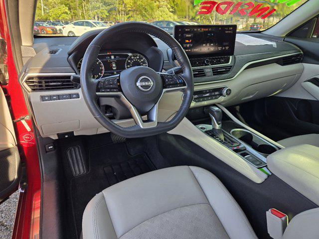 used 2023 Nissan Altima car, priced at $32,068