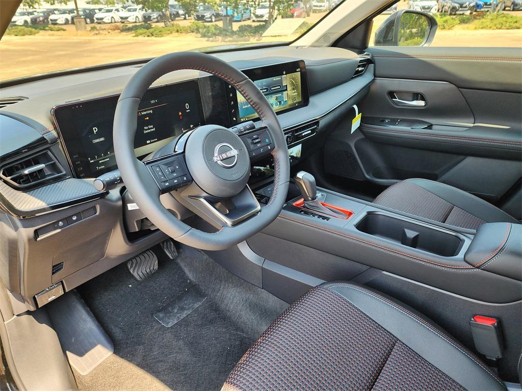 new 2025 Nissan Kicks car, priced at $29,177