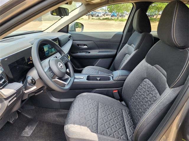 new 2025 Nissan Kicks car, priced at $24,431