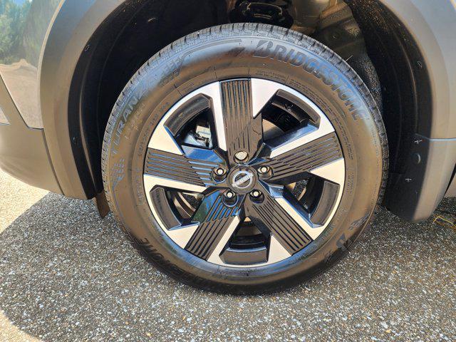 new 2025 Nissan Kicks car, priced at $26,431