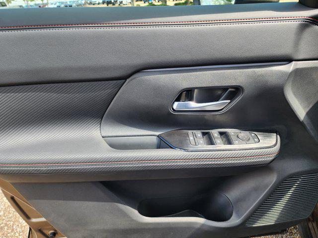 new 2025 Nissan Kicks car, priced at $27,315