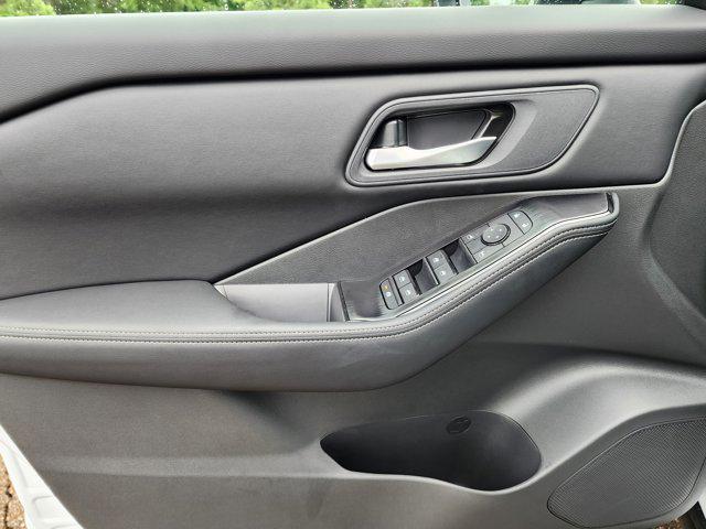 new 2025 Nissan Rogue car, priced at $30,943