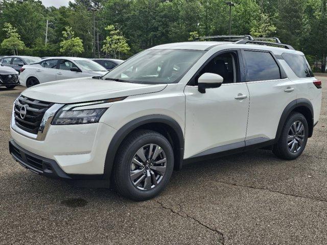 new 2024 Nissan Pathfinder car, priced at $38,918