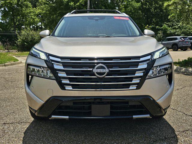used 2025 Nissan Rogue car, priced at $37,363