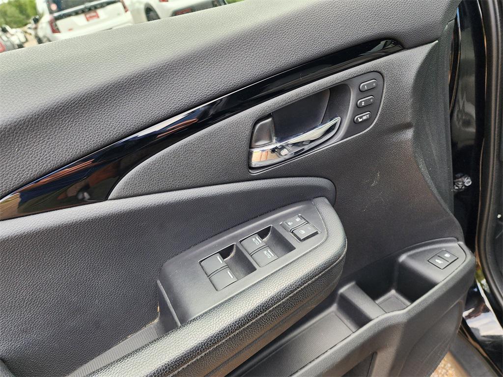 used 2019 Honda Passport car, priced at $23,277