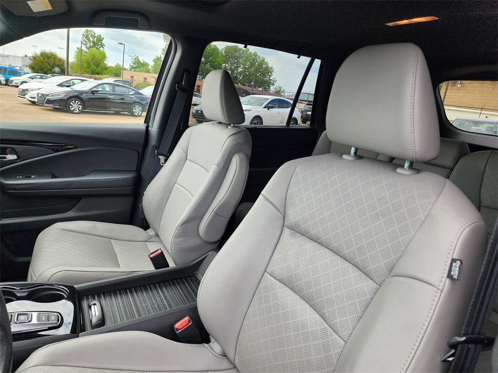 used 2019 Honda Passport car, priced at $23,277